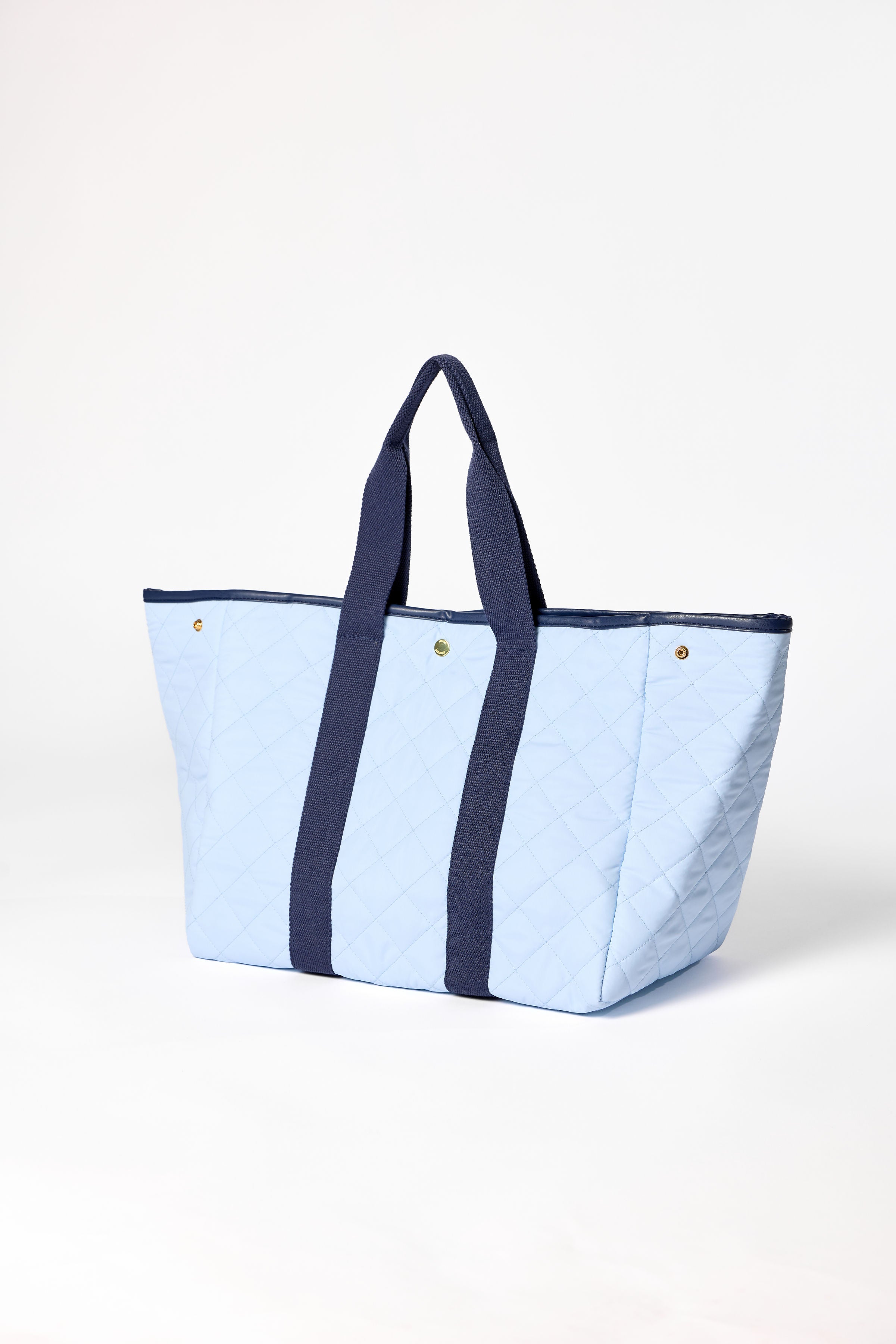 The Quilted Hive Carryall