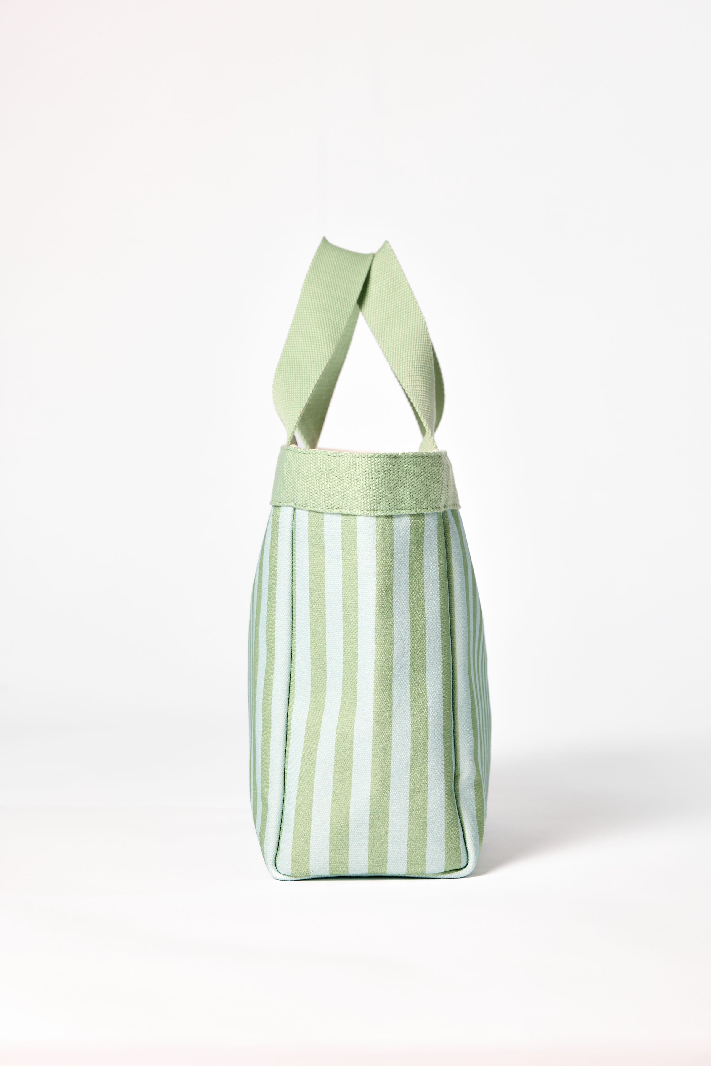 The Tote Medium